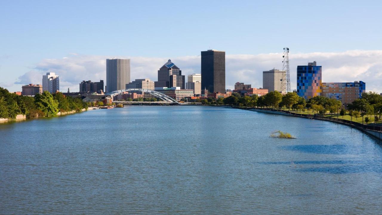 Staybridge Suites Rochester University By Ihg Экстерьер фото
