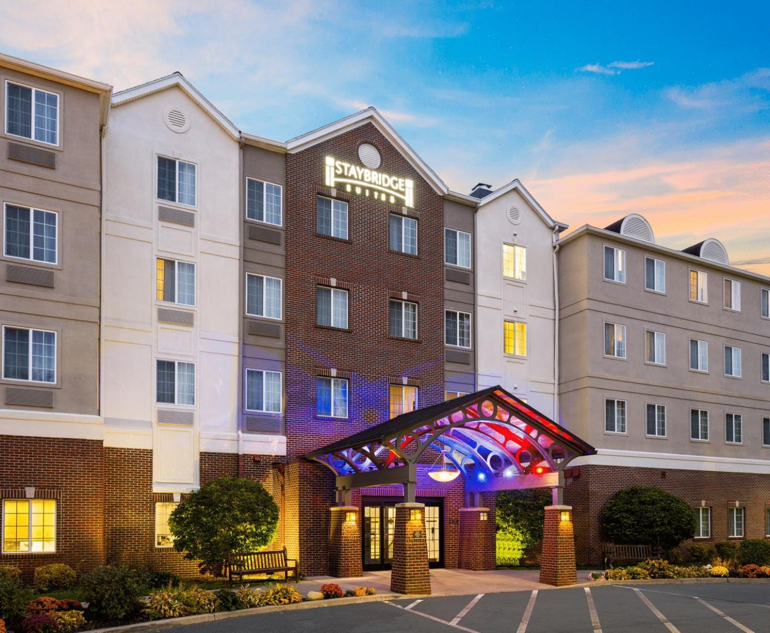 Staybridge Suites Rochester University By Ihg Экстерьер фото