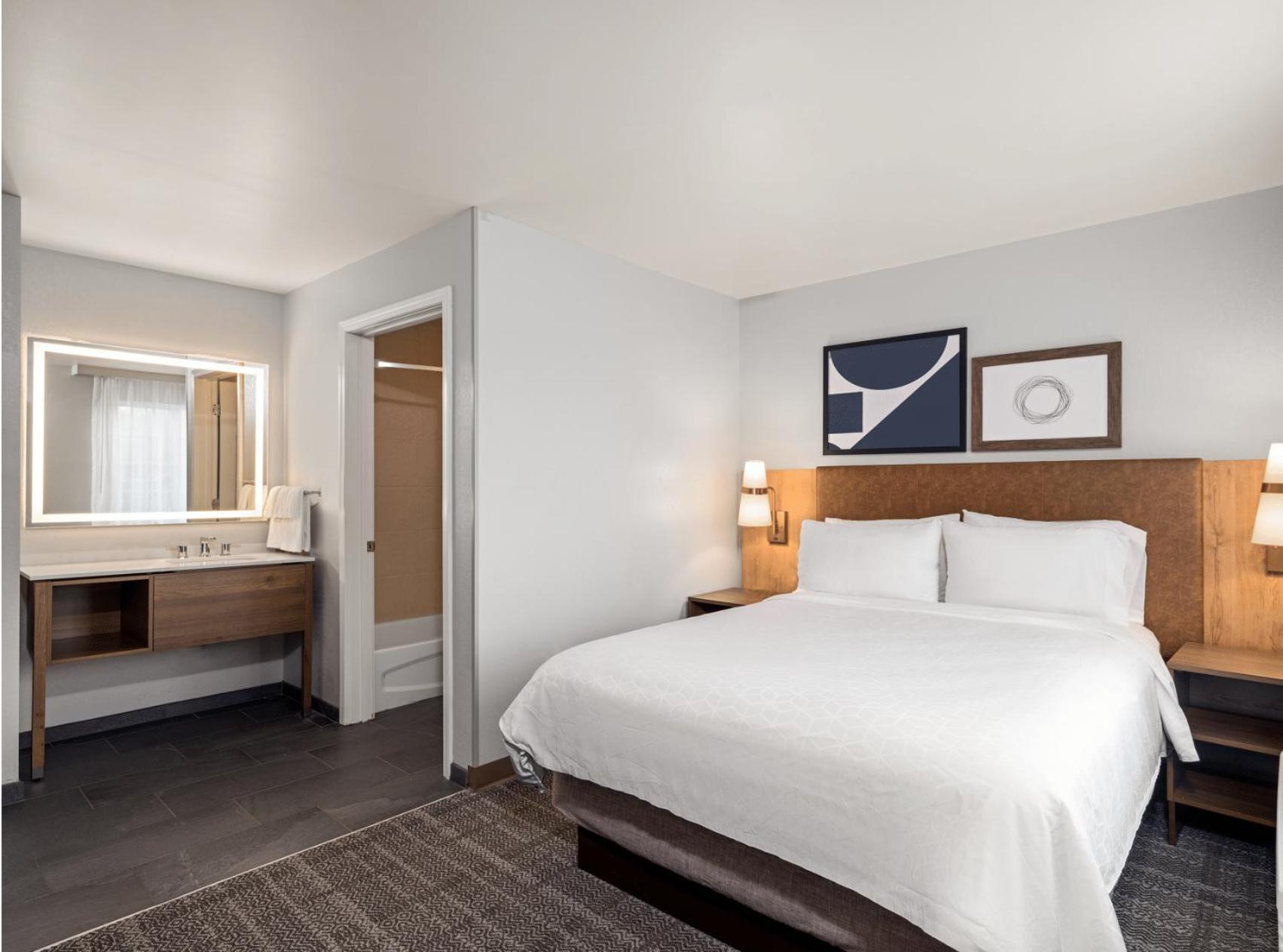 Staybridge Suites Rochester University By Ihg Экстерьер фото